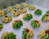 Foto langkah ke 1 dari resep Semprit susu 3 bahan.
