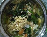 Foto langkah ke 5 dari resep Mie rebus sederhana.