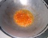 Foto langkah ke 3 dari resep Mi goreng wortel.