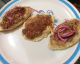 Foto del paso 5 de la receta: Tlacoyos rellenos de quesillo