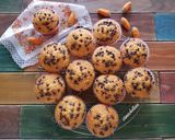 Foto del passaggio 6 della ricetta Muffin alle carote con gocce di cioccolato 🥕🍫