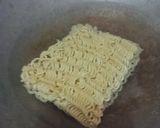 Foto langkah ke 1 dari resep Omlete Mie.