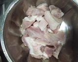 A picture of step 1 of Sweet and sour pork.