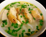 Hình bước làm 3 của món Bánh canh gà nấu hẹ