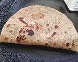 A picture of step 4 of Veg Mayo Wrap.