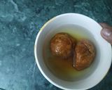 A picture of step 3 of Rava pua.