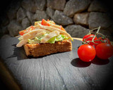 Foto del paso 3 de la receta: 4 tostas deliciosas para desayuno merienda o cena