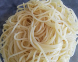Foto del paso 7 de la receta: Espaguetis con salsa de pimientos asados y soja texturizada