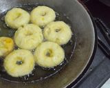 Foto langkah ke 5 dari resep Donat kentang menul.