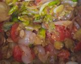 A picture of step 1 of Karela dopiyaza.
