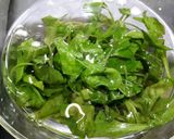A picture of step 1 of Palak Paneer.