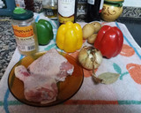 Foto del paso 1 de la receta: Guisado de pollo