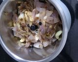 खोया काजू मखाना व्हाइट ग्रेव्ही (khoya kaju makhana with white gravy recipe in marathi) रेसिपी स्टेप 1 फोटो 