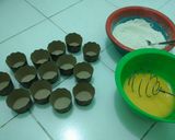 Foto langkah ke 3 dari resep Muffin Vanilla Simple (banget).