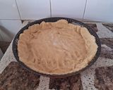 Foto del paso 7 de la receta: Tarta dulce rellena con crema pastelera y mermelada de membrillo