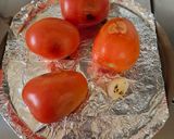 Foto del paso 2 de la receta: Salsa roja asada de chile de árbol
