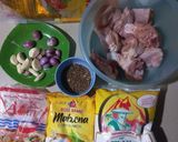 Foto langkah ke 1 dari resep Ayam Goreng Ketumbar.