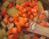 Gombás zöldborsóleves recept fázis 1 fotója