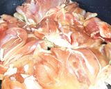 Foto del paso 1 de la receta: Muslo de pollo deshuesado al pesto