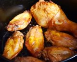Hình bước làm 1 của món Mì gà hoành thánh trộn phomai
