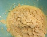 A picture of step 4 of Almond Tuile.