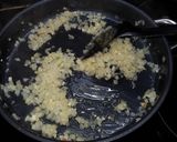 Foto del paso 7 de la receta: Pollo en pepitoria