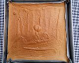 Foto langkah ke 9 dari resep Bolu Gulung Chiffon Pisang Coklat Keju Banana Chiffon Roll Cake.
