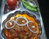 A picture of step 7 of लहसुन प्याज टमाटर की चटनी (Garlic Pyaz Tomato Chutney Recipe In Hindi).