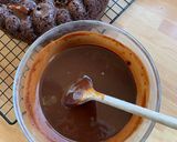 Foto del passaggio 6 della ricetta Bundt Cake Cioccolato e Maionese 🍩