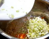 વેજી સુપ (Veggie Soup Recipe In Gujarati) રેસીપી સ્ટેપ2ફોટો
