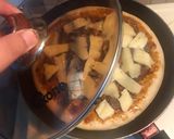 Foto langkah ke 3 dari resep Pizza instan 🤪.