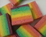 Foto langkah ke 5 dari resep Bolu kukus pelangi.