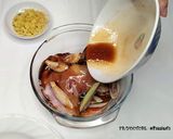 รูปขั้นตอนการทำที่ 4 ของ ไก่ตะไคร้นึ่งซีอิ๊ว
