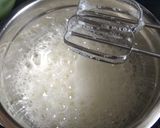 A picture of step 3 of Pandan Chiffon Cake.