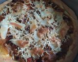 Foto langkah ke 7 dari resep Blackpepper Beef Pizza (No Ulen, No Proofing, No Mixer).