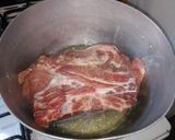 Foto del paso 1 de la receta: Bondiola a la cerveza negra