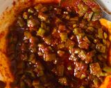 A picture of step 2 of Runner bean pickle.