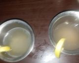 A picture of step 7 of Lemon juice and lemon soda.
