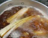 Foto langkah ke 6 dari resep Tahwa, si Kembang Tahu Kuah Jahe.