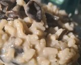 Foto del paso 8 de la receta: Risotto de trompetas de la muerte con gorgonzola
