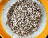 A picture of step 1 of Kanda Poha.
