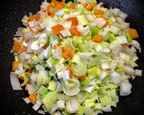 Foto del paso 2 de la receta: Cena china: Ternera con setas y bambú & Pan chino