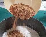 Foto langkah ke 1 dari resep Chocolate Custard Muffin-Tintin Rayner.