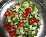 A picture of step 4 of Power packed broccoli mushroom salad.