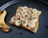 A picture of step 3 of Banana on slice😋🍌🍞(Healthy breakfast).