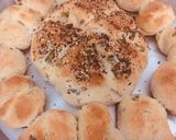 Foto del paso 6 de la receta: PAN Y PANCITOS SABORIZADOS (con 🫒aceitunas🫒 y🧀 queso rallado 🧀)