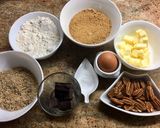 Foto del paso 7 de la receta: Brownie 2 chocolates con almendras y nueces