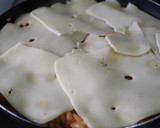 Foto del paso 3 de la receta: Espirales con queso y carne
