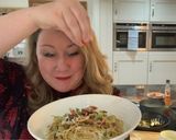 A picture of step 9 of Classic Carbonara.