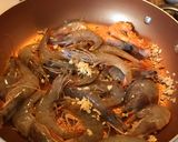 A picture of step 3 of Grandma Nelia’s Weeknight Shrimp.